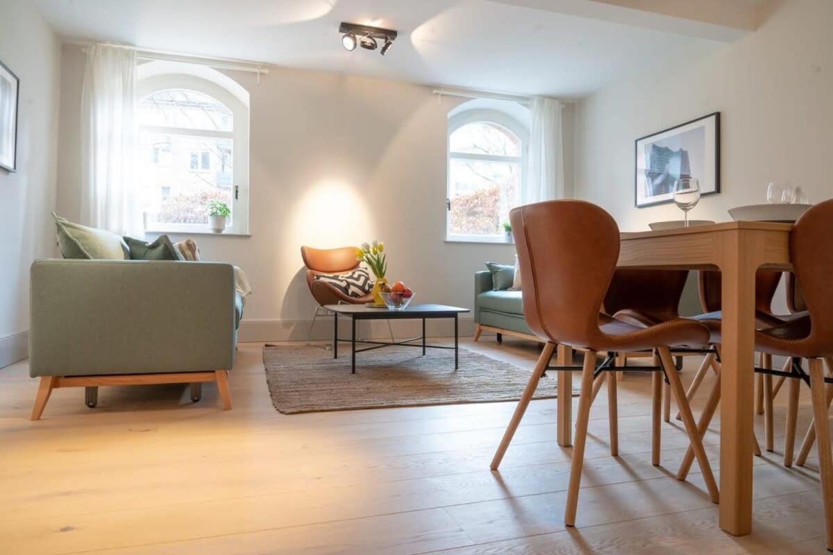 Spacious 3-Bedroom Apartment Near Eilbekpark Hamburg Exterior photo